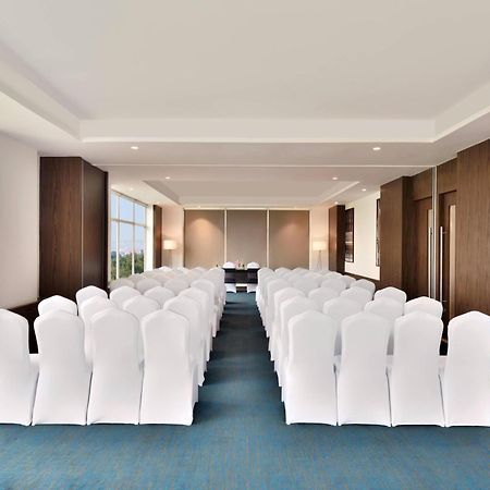 Fairfield By Marriott Pune Kharadi Екстер'єр фото